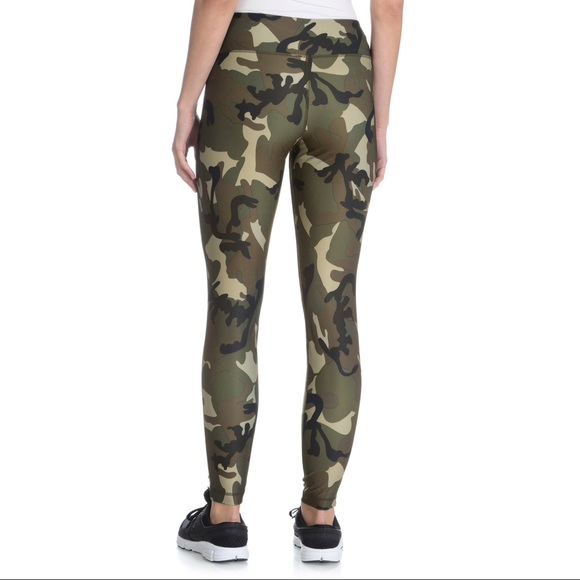 VOGO Athletica Pants - VOGO Athletica Camo Leggings